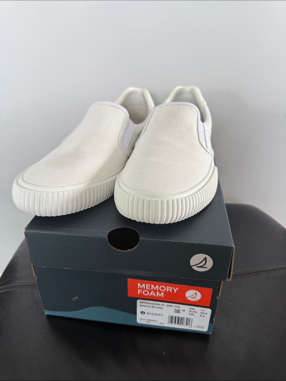 Sperry Man’s White Slip-On Canvas Sneakers